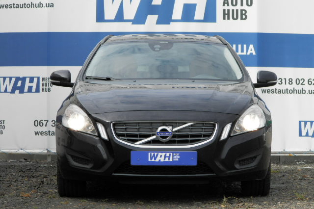 Volvo V60 2012 фото 1