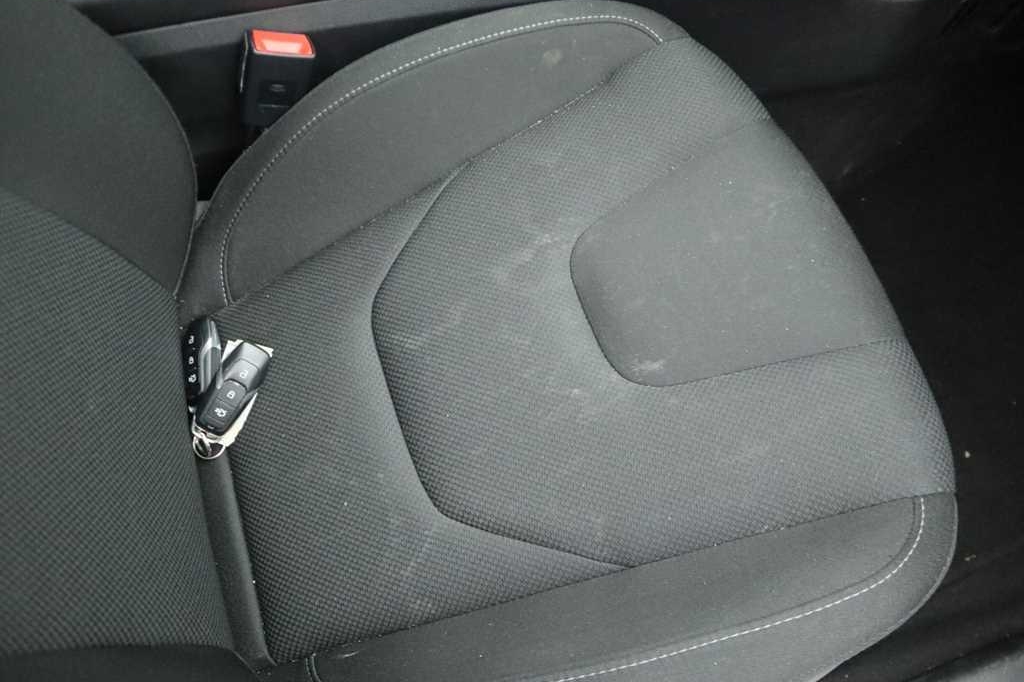 Ford S-Max 2016 photo 44