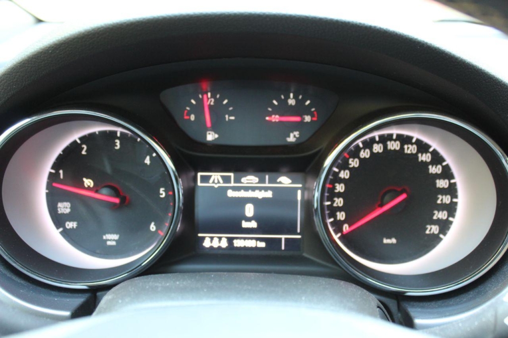 Opel Astra Sports Tourer 2017 photo 3