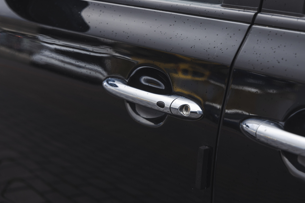 Kia Carnival 2015 фото 11