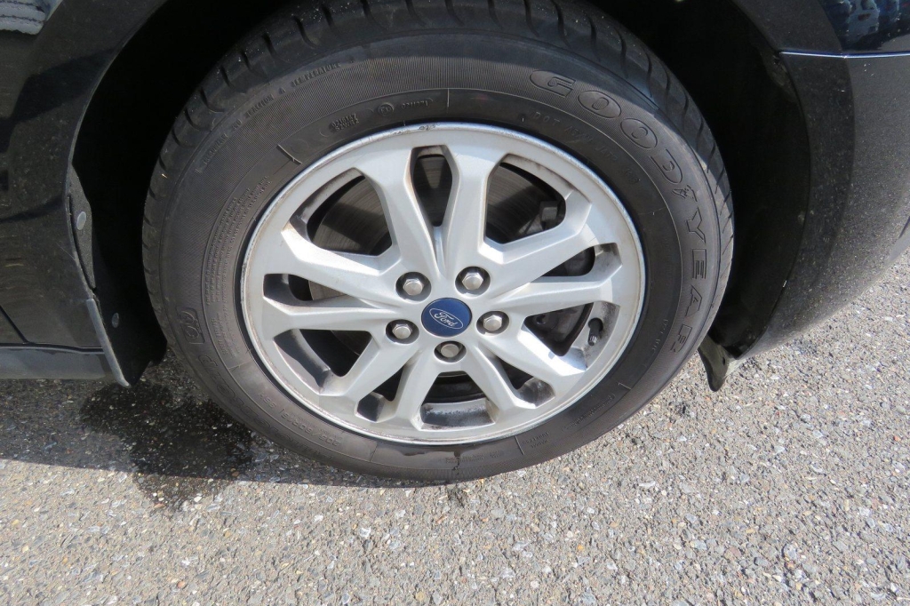 Ford Transit Connect 2019 photo 25