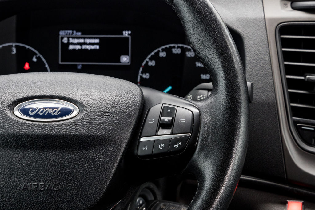 Ford Transit 2019 фото 20