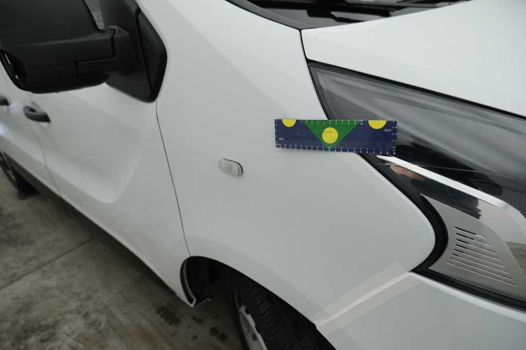 Renault Trafic 2015 photo 32