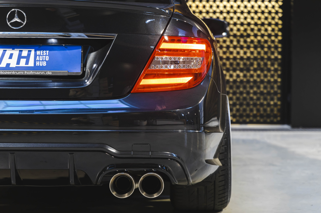 Mercedes-Benz C-Class AMG 2012 photo 11