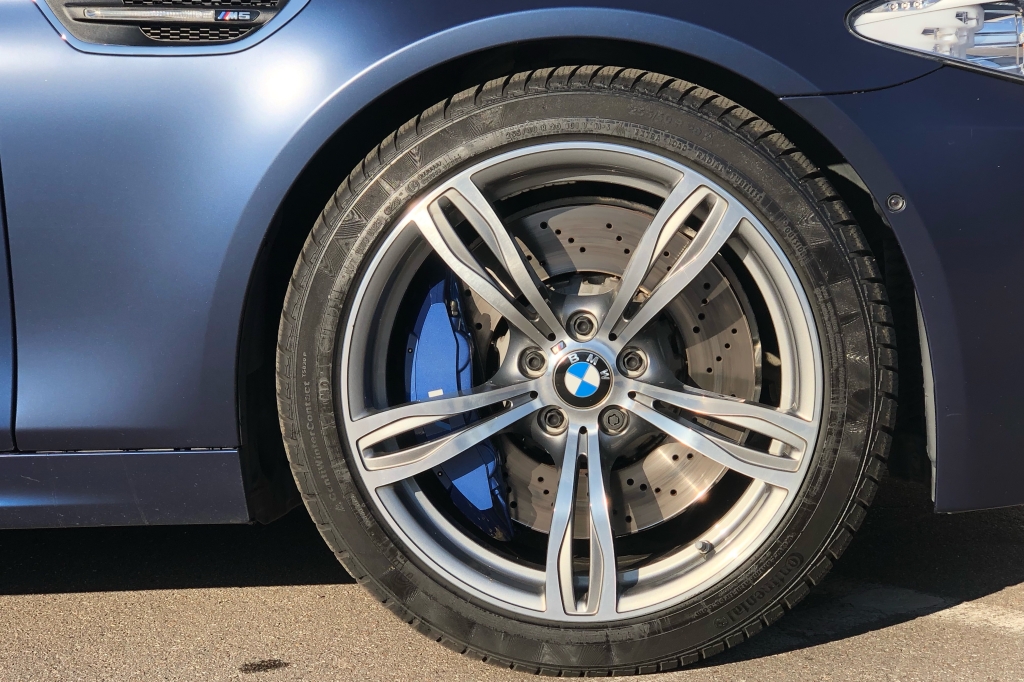 BMW M5 2013 фото 13