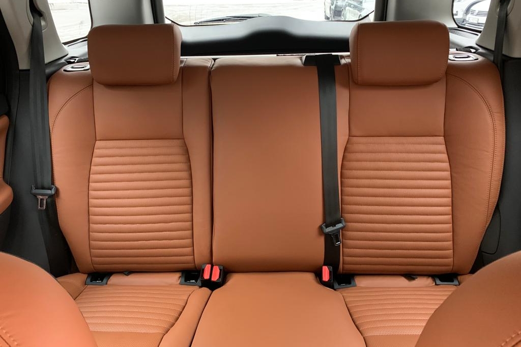 Land Rover Discovery Sport 2017 photo 19