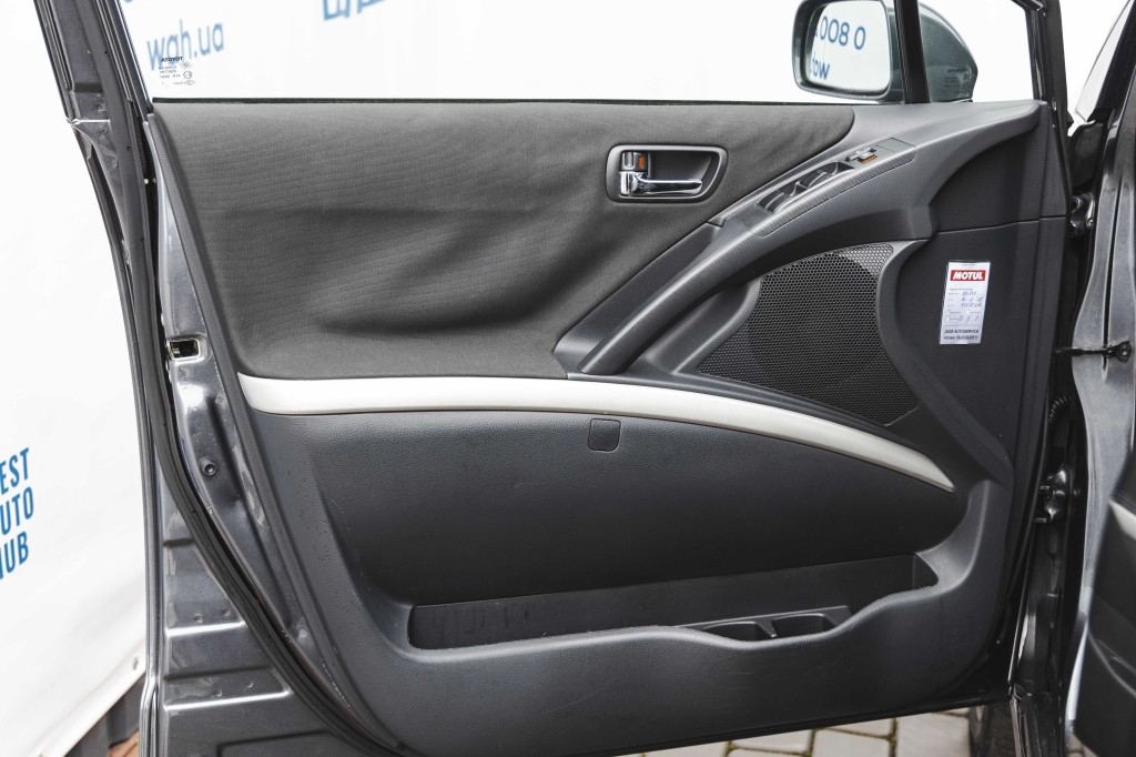 Toyota Corolla Verso 2007 фото 12