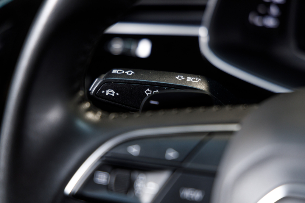 Audi Q8 50TDI Sline  2018 фото 26