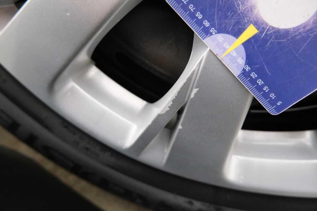 Peugeot 208 2017 фото 20