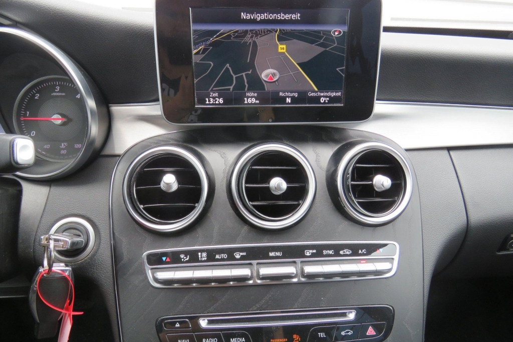 Mercedes-Benz C-Klasse 2015 photo 1