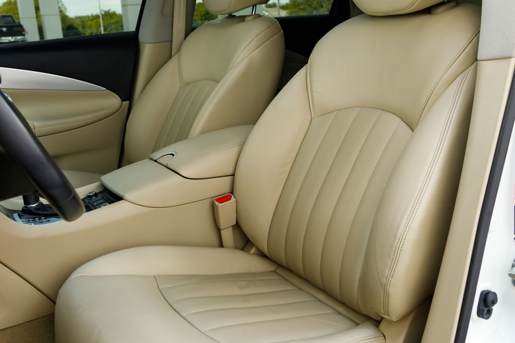 Infiniti QX50 2016 2015 photo 15