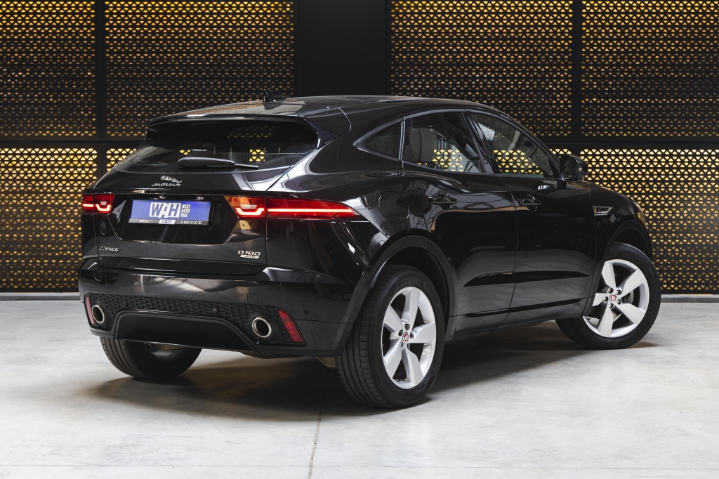 Jaguar E-Pace 2018 фото Jaguar E-Pace 2018 фото 9