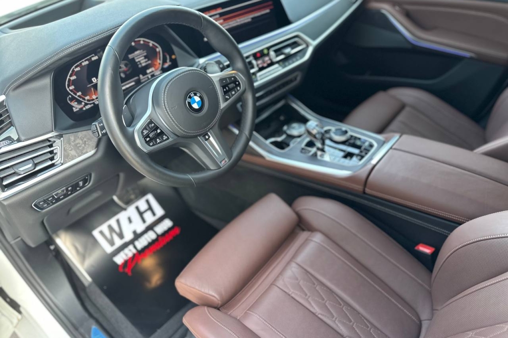 BMW X7 M50d 2020 photo 11