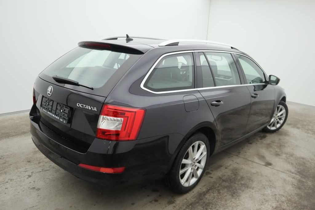 Skoda Octavia Combi 2016 фото 3
