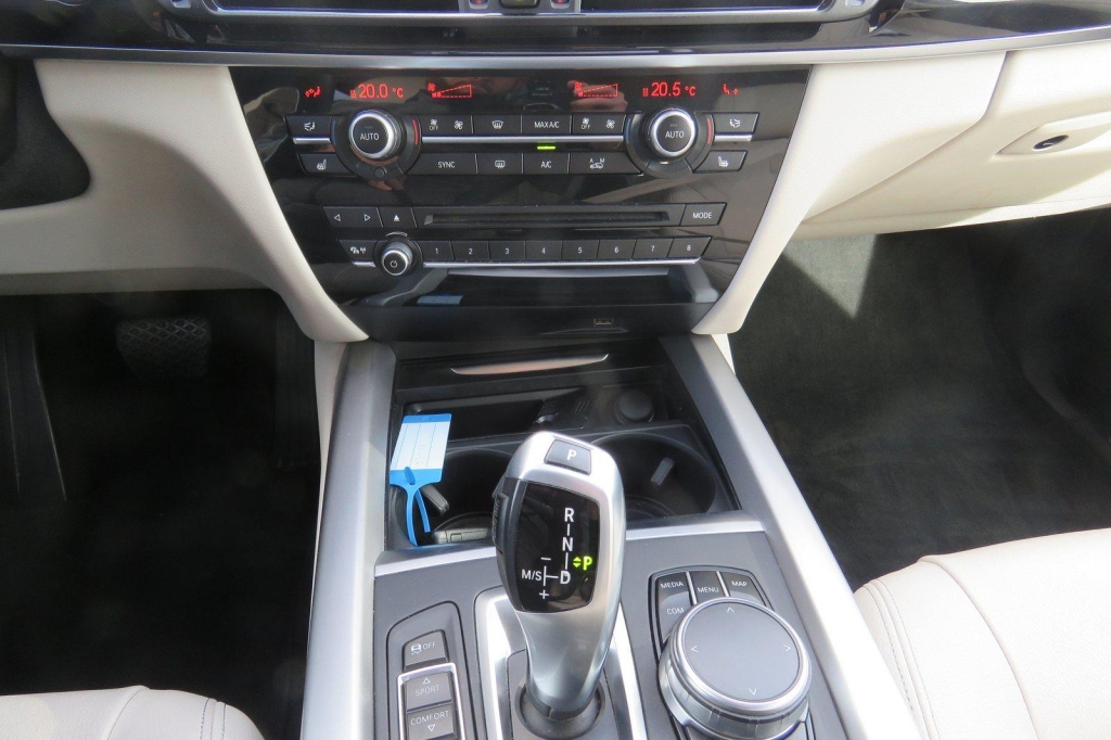 BMW X5 2017 фото 5