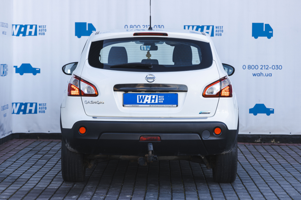 Nissan Qashqai 2012 photo 7
