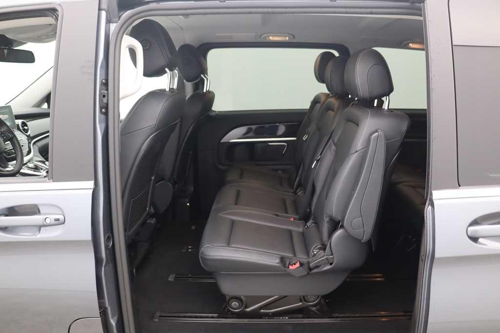 Mercedes-Benz V-Class 2018 фото 4