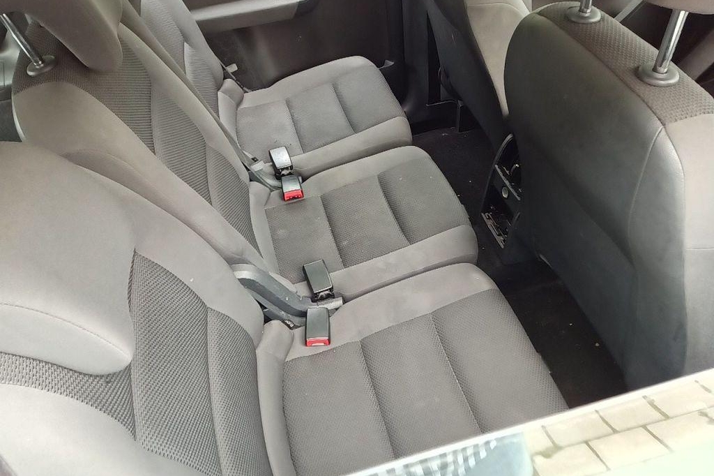 Volkswagen Touran 2015 photo 33