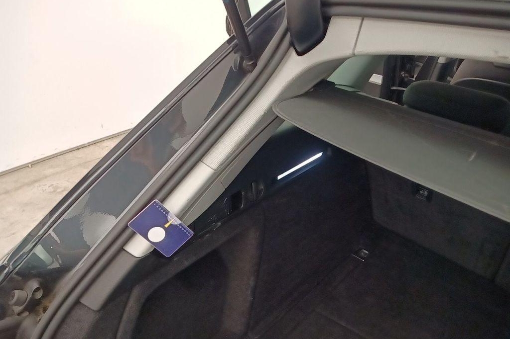 Audi A4 Avant 2017 фото 14