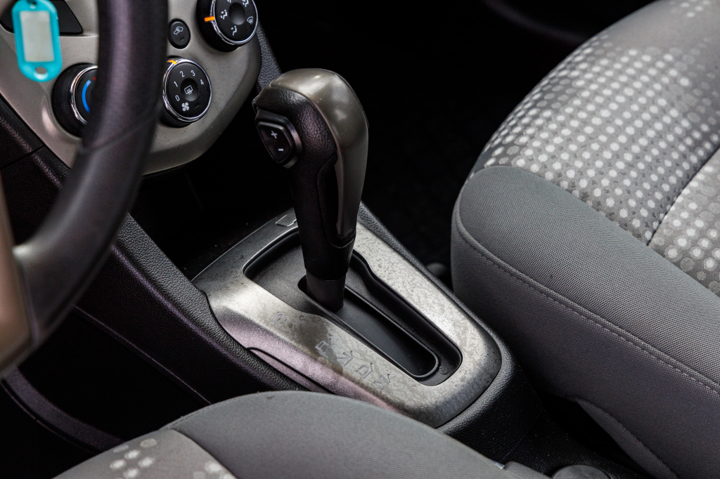 Chevrolet Sonic LS 2013 фото 10