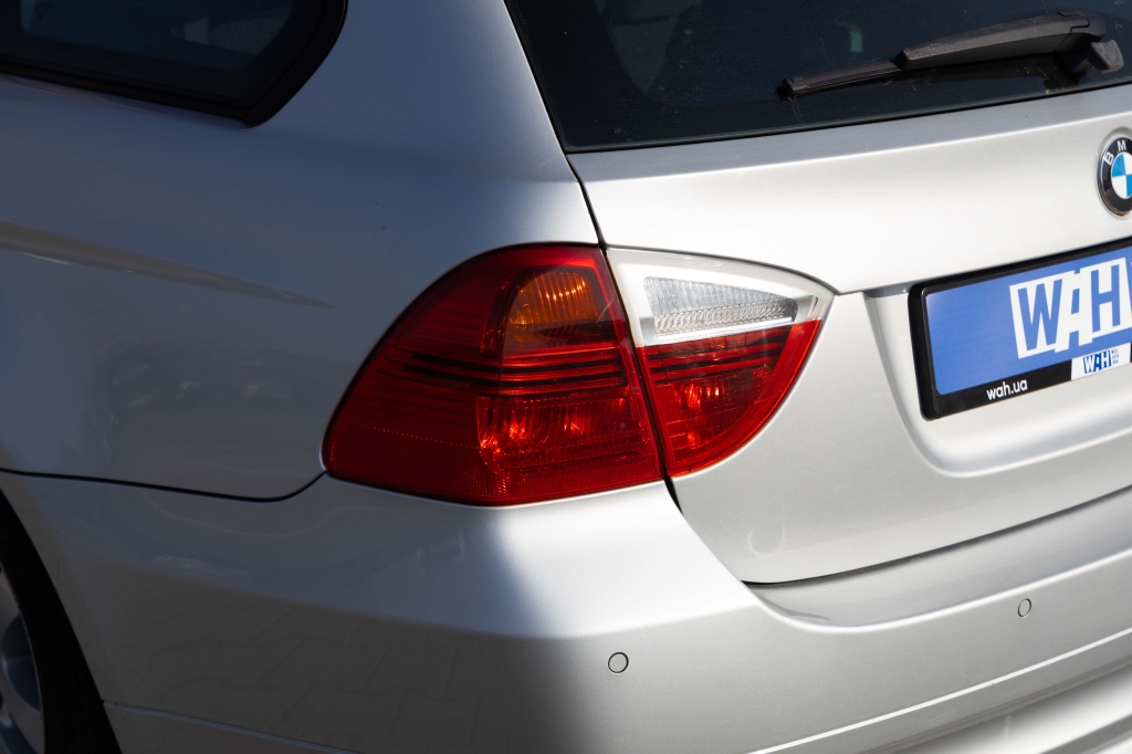 BMW 3 Series 2005 фото BMW 3 Series 2005 фото 11