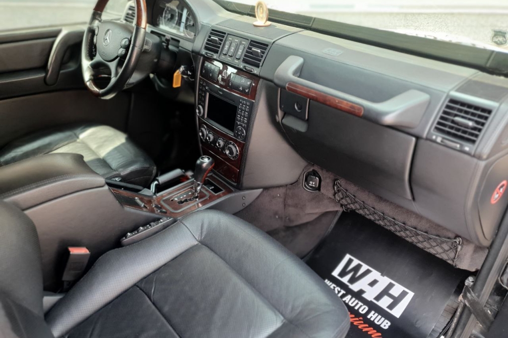 Mercedes-Benz G 500 2010 photo 10