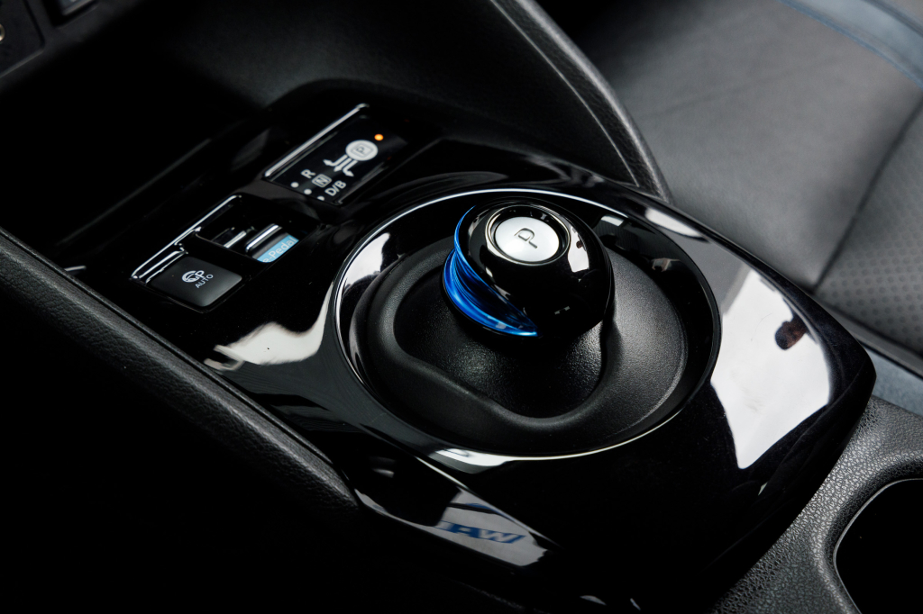 Nissan Leaf TEKNA 40 kWh photo 21