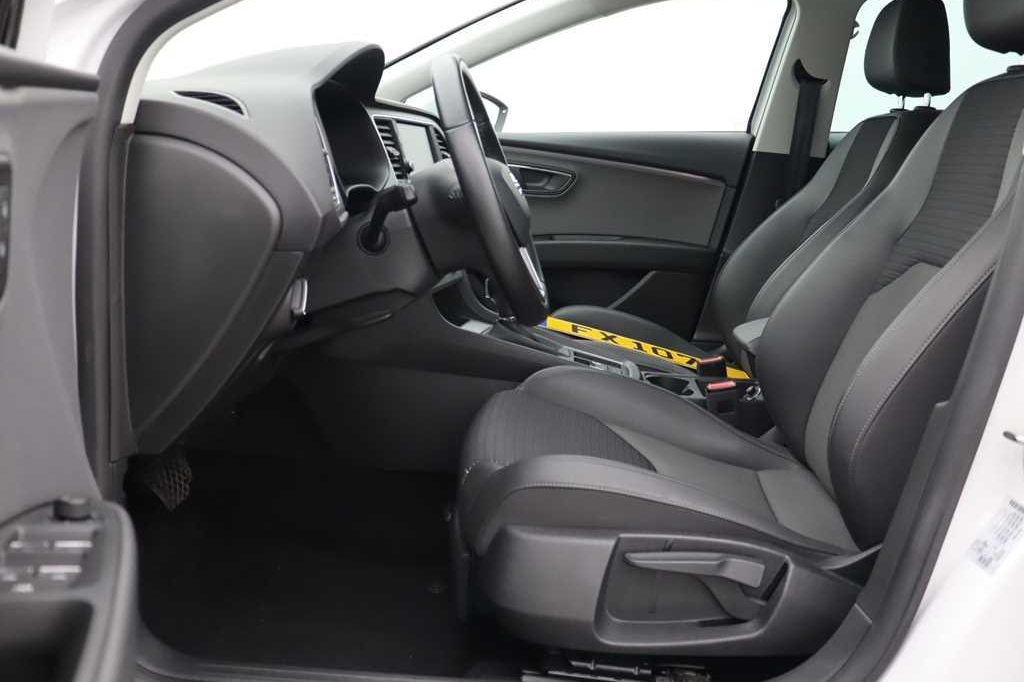 SEAT Leon 2017 фото 4