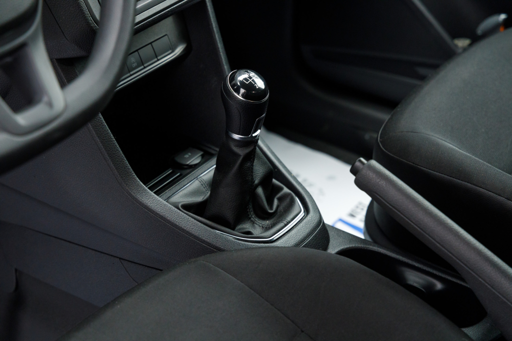 Volkswagen Caddy photo 16