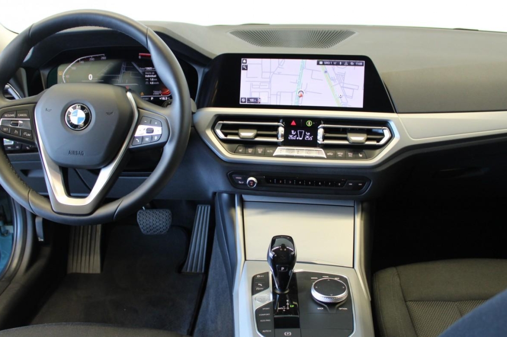 BMW 3er Touring 2019 фото 8