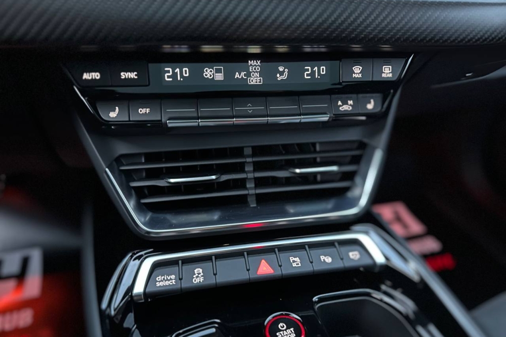 Audi RS e-tron GT 2021 photo 25