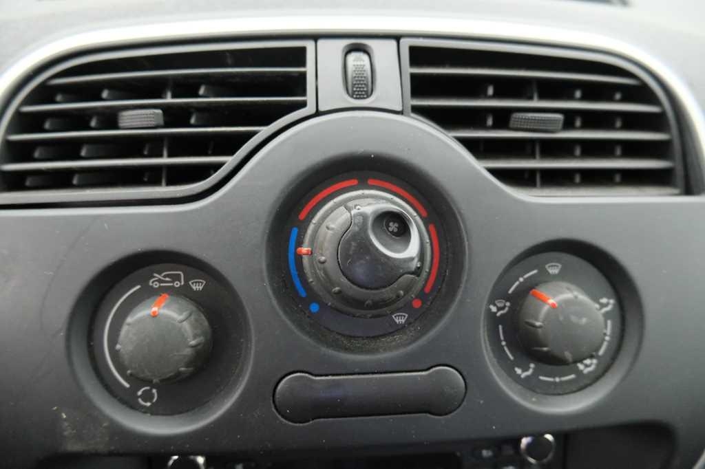 Renault Kangoo 2015 фото 27