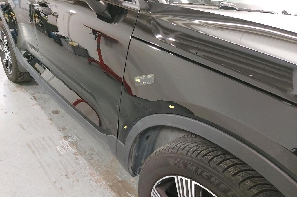 Volvo XC40 2020 фото 9