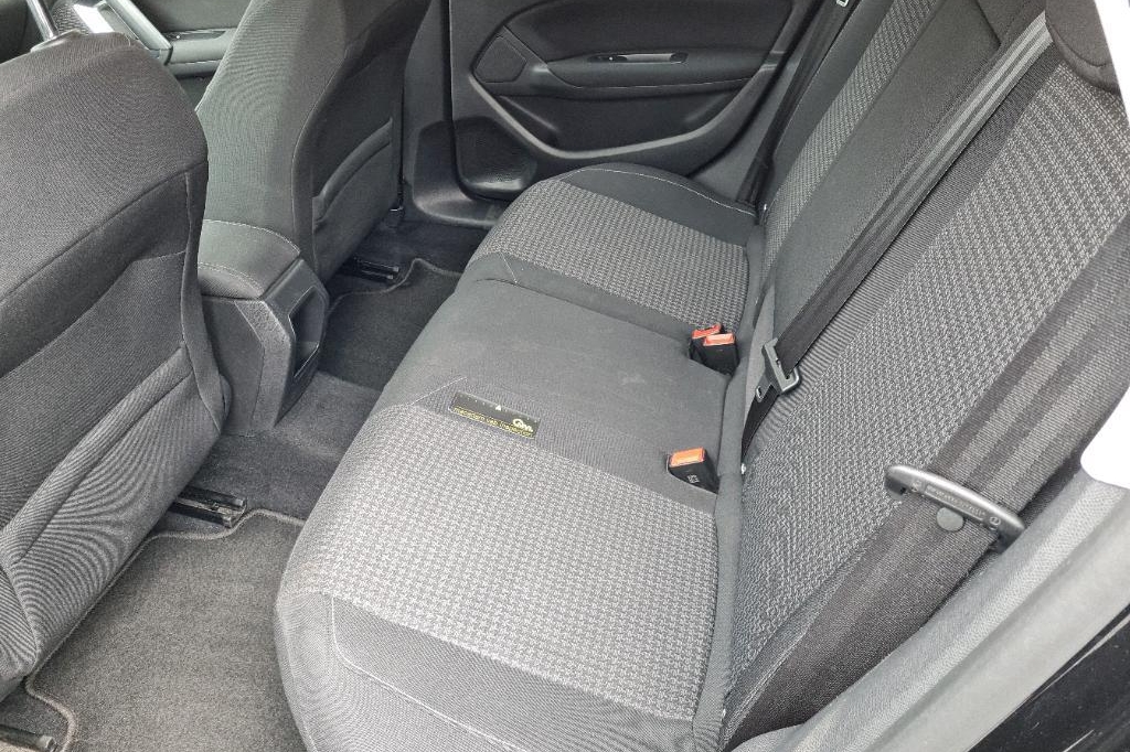Peugeot 308 2017 photo 24