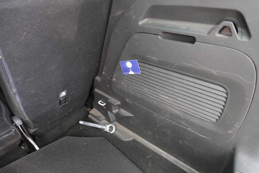 Opel Crossland X 2019 photo 18