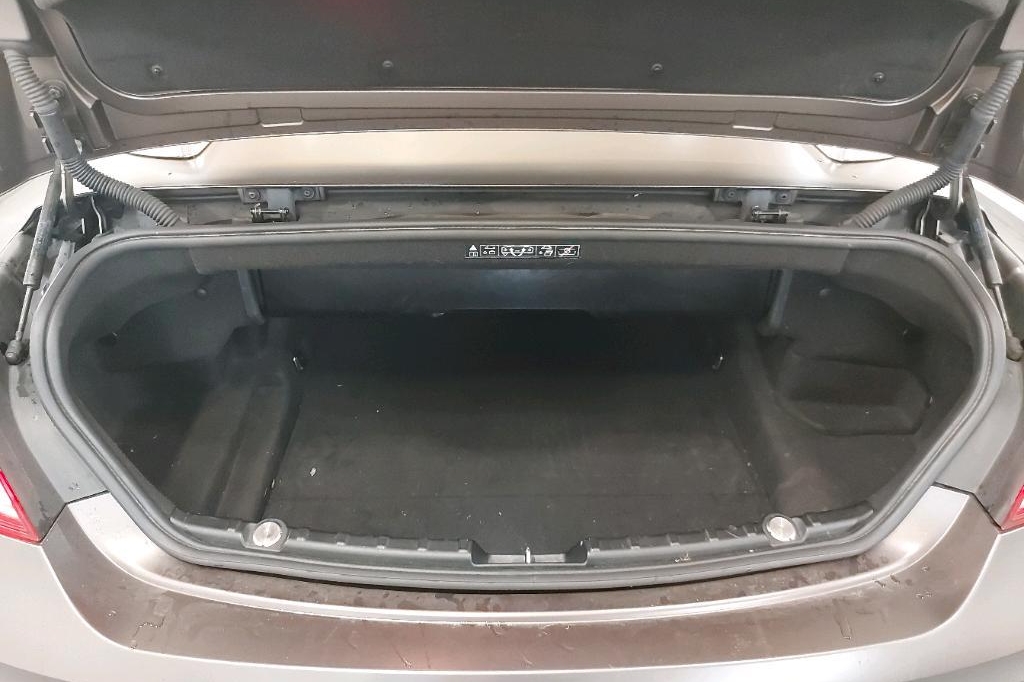 BMW 6 Series 2015 photo 21