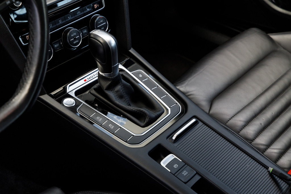 Volkswagen Passat B8 Highline 4Motion 2016 фото 14