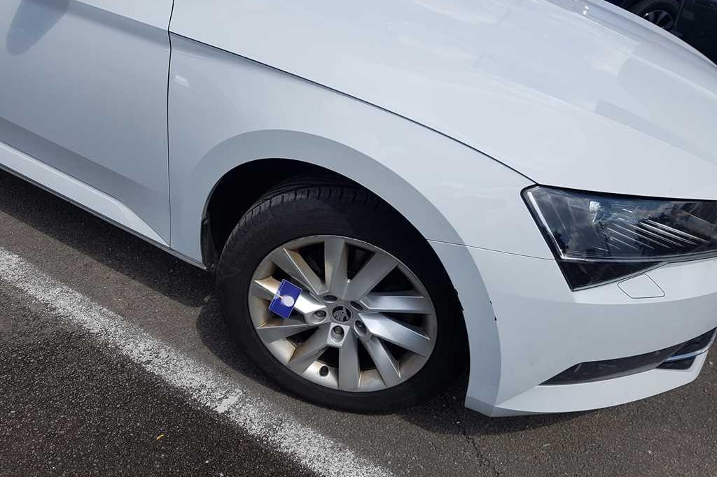 Skoda Superb 2016 photo 10