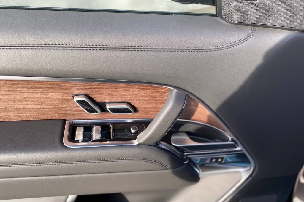 Land Rover Range Rover HSE 530 4.4 2023 photo 6