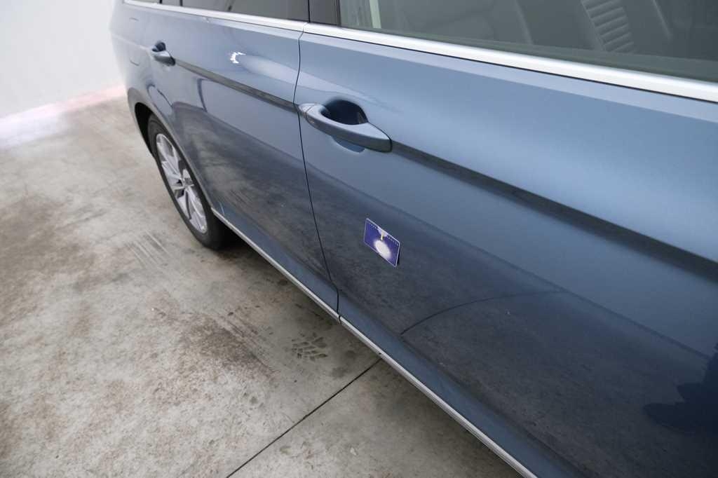 Volkswagen Passat Variant 2016 photo 14