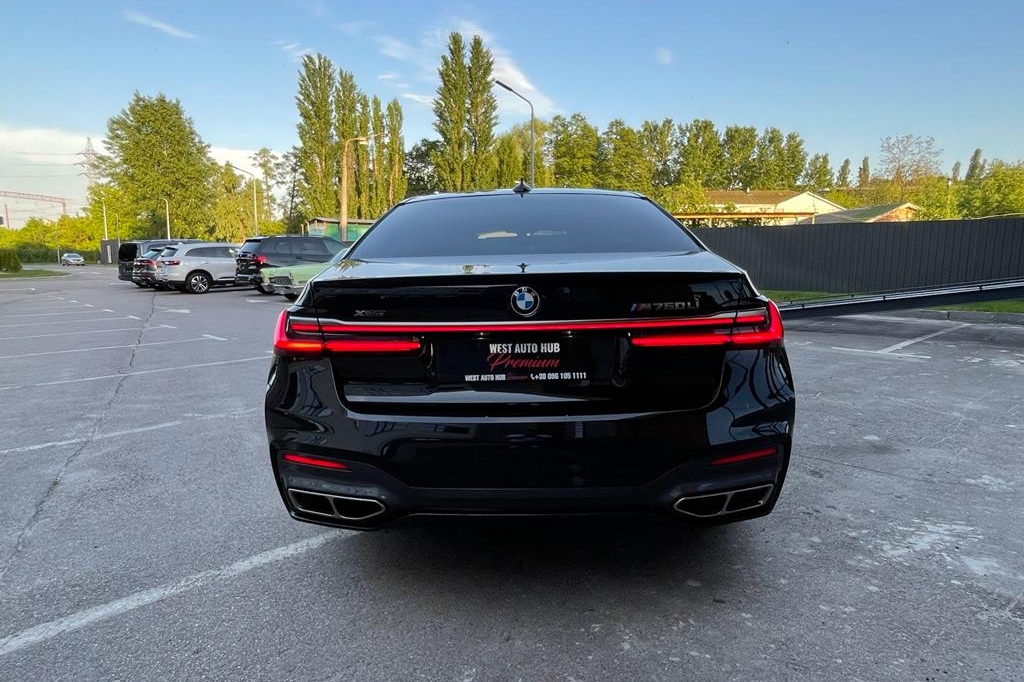 BMW 760 Long XDrive 2022 фото 4