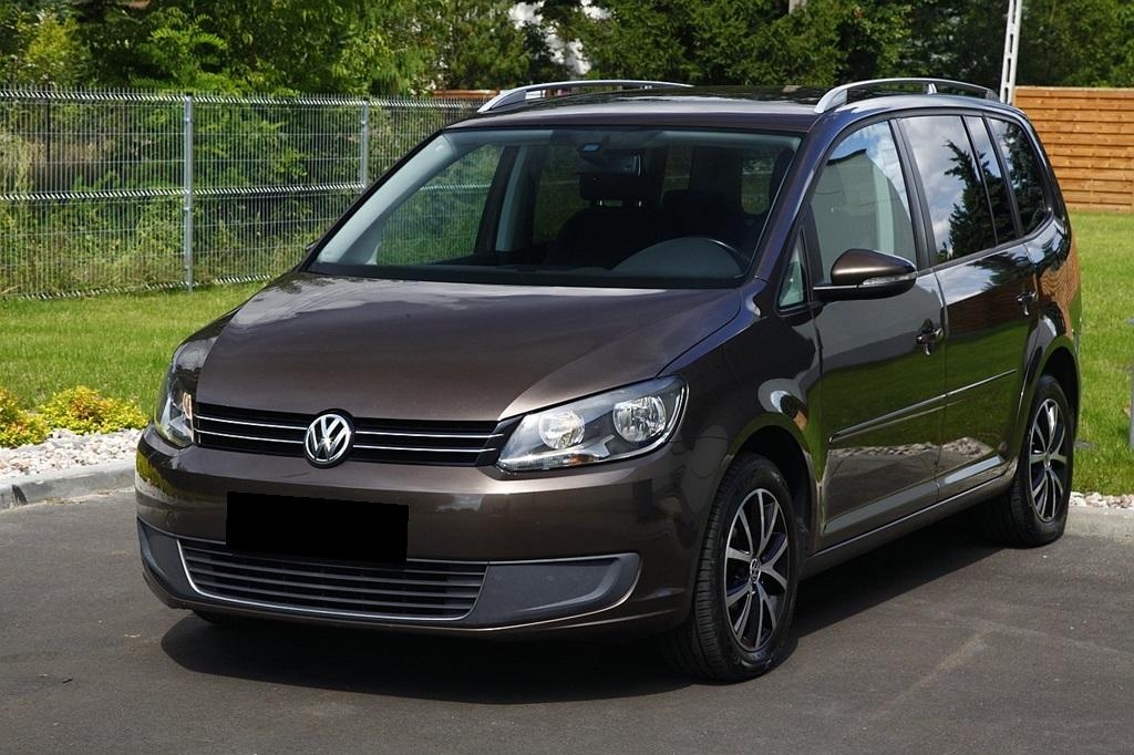 Volkswagen Touran 2010 photo 3