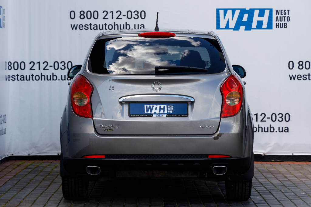 SsangYong Korando G20D 2012 photo 4