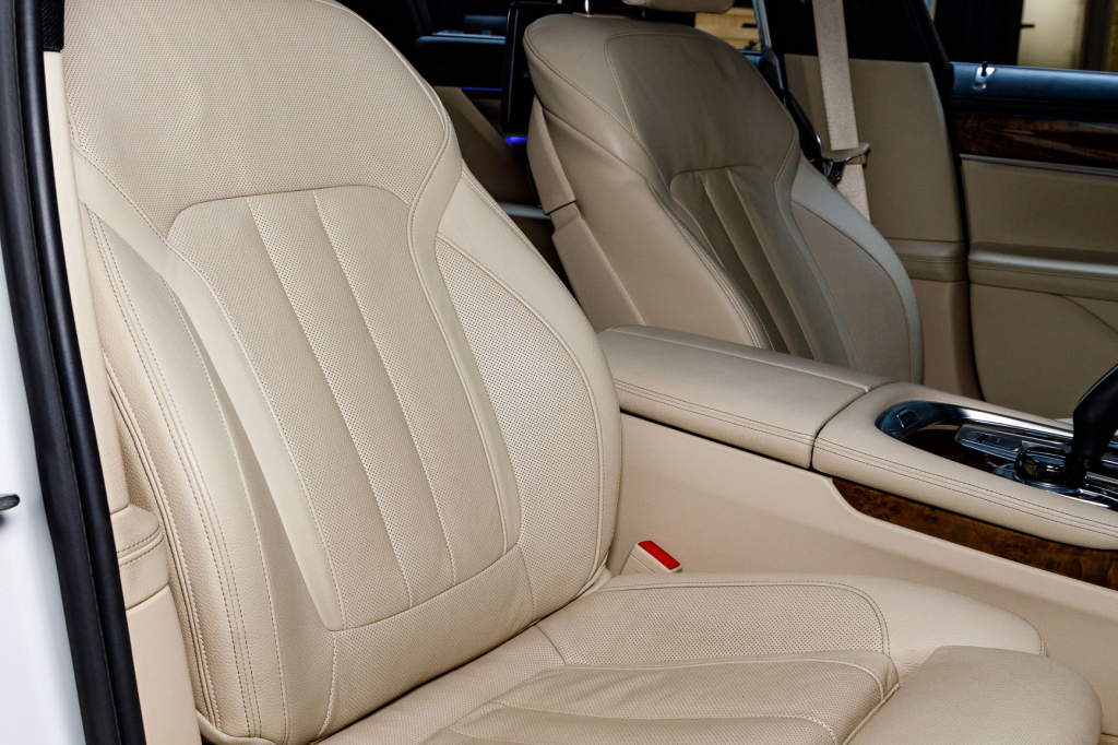 BMW 740 2016 photo 56