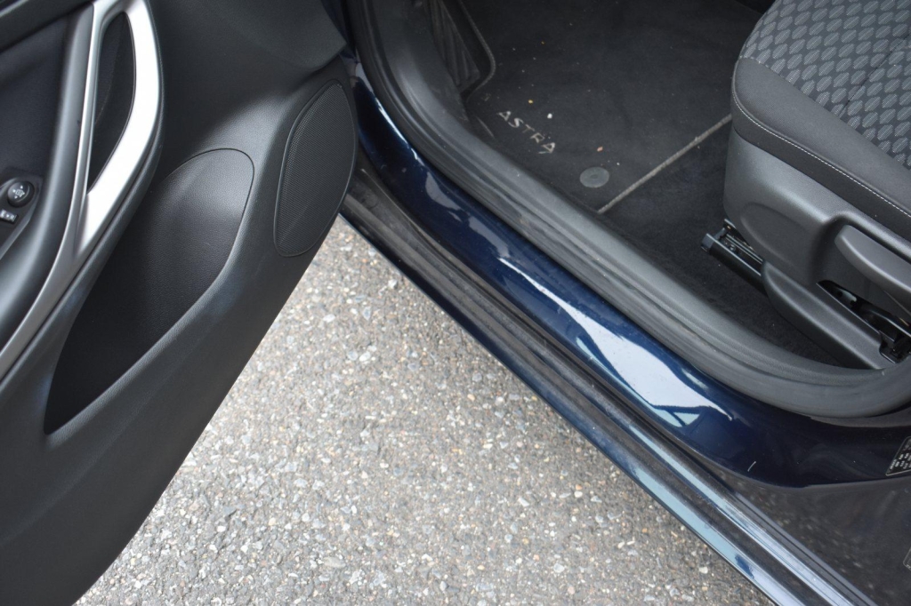 Opel Astra Sports Tourer 2019 photo 38