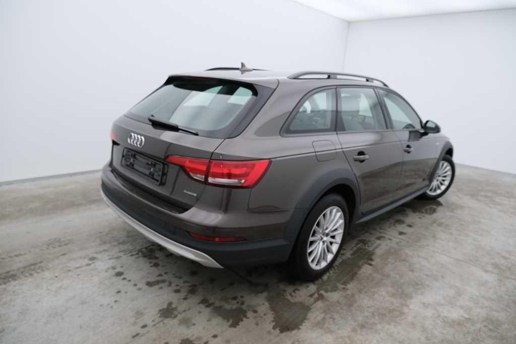 Audi A4 Allroad 2018 photo 1