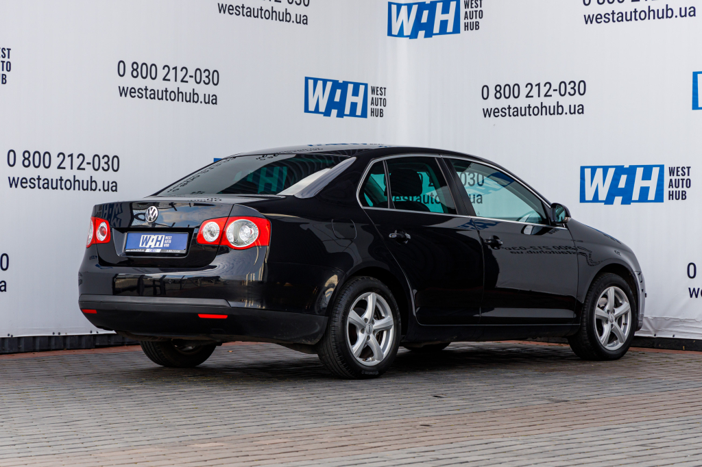 Volkswagen Jetta 2009 фото 3