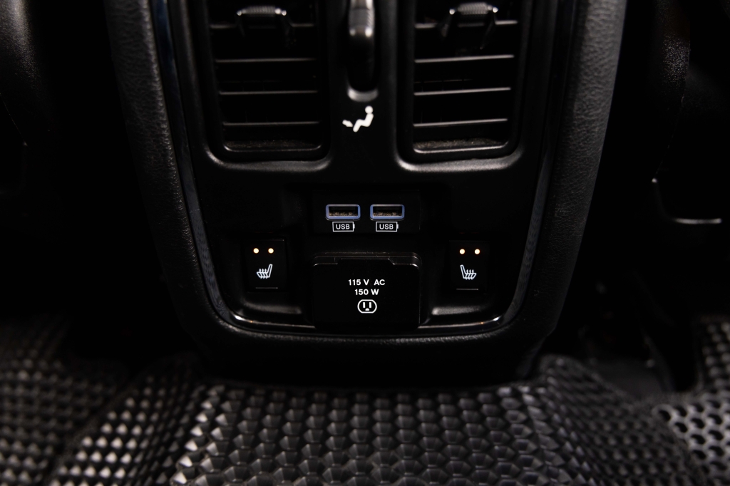 Dodge Durango GT 2017 фото Dodge Durango GT 2017 фото 36