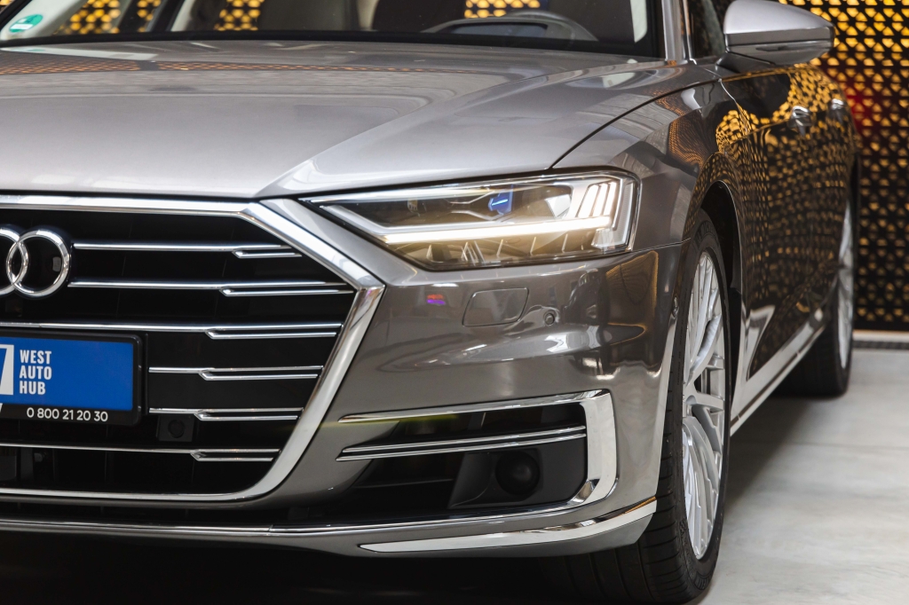 Audi A8 L 2018 фото Audi A8 L 2018 фото 1