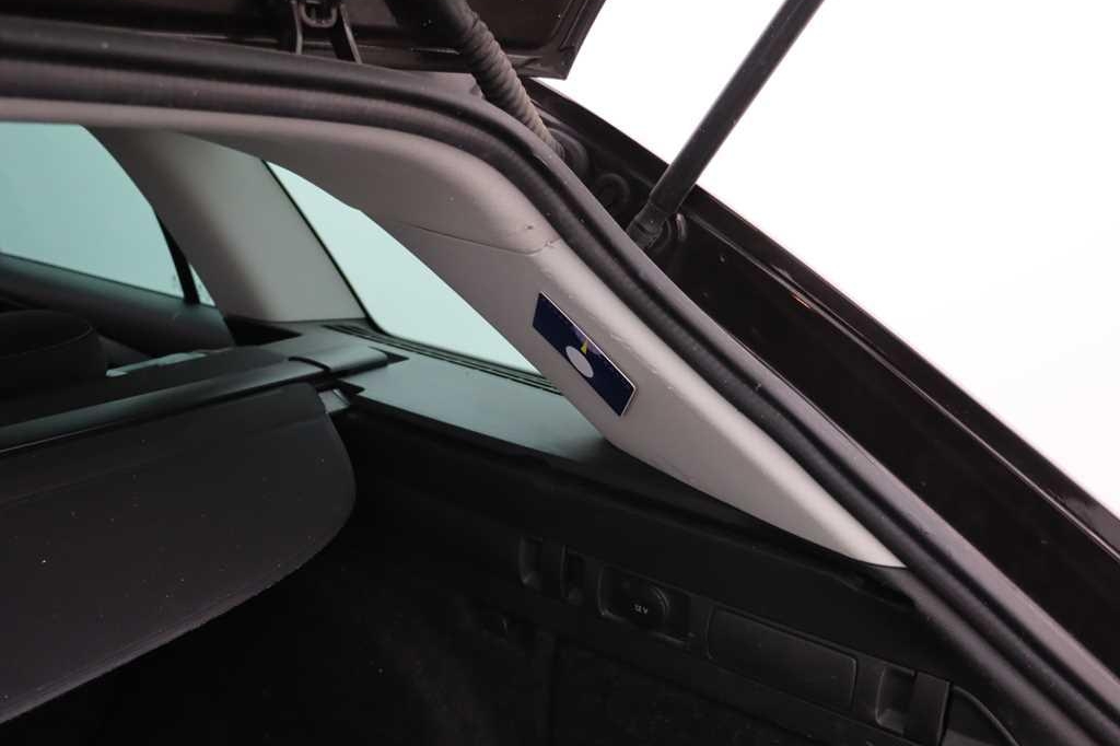 Skoda Superb Combi 2016 фото 63